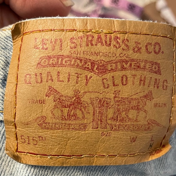 Levi’s 515 Jeans - Picture 3 of 3